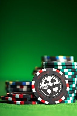 tuban toto app showing live blackjack table with dealer and betting interface